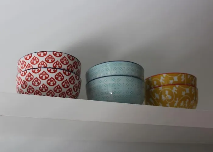 Brand New In-town Апартаменты